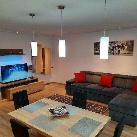 Sorin'S Comfortable Apartment Braşov Eksteriør billede